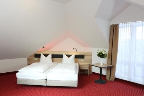 Hotel 3 Linden - image 4
