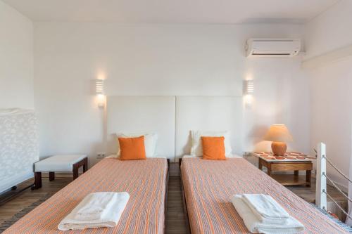 LovelyStay - Green Oasis Villa 3