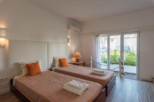 LovelyStay - Green Oasis Villa in Vilamoura