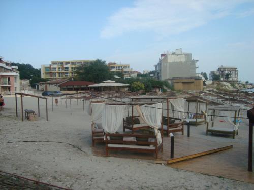 Beach, Apartment А13 in Sea Paradise Complex in Kavarna