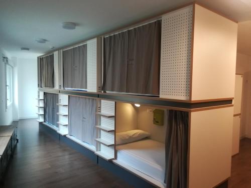 Bunk Bed in 12-Mixed Dormitory Room 