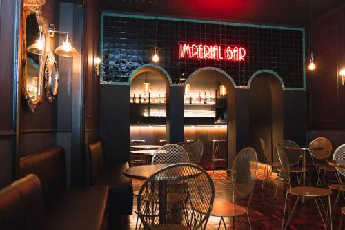 Bar/lounge, Sant Jordi Hostels Lisbon in Lisbon