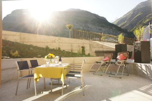 Chalet Fantasia, Zermatt (photo 10)