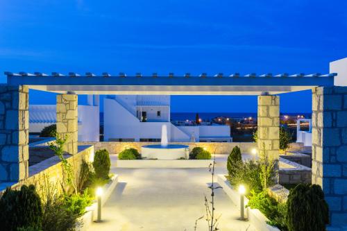 Triton Sea View Villa in Gerogioupoli
