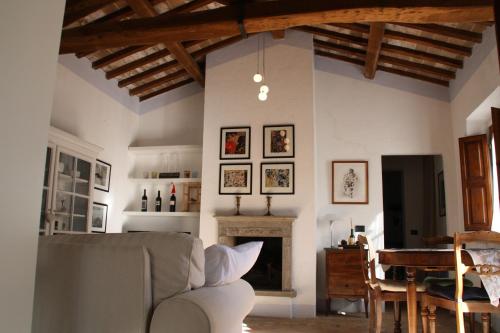  Wine Loft Sant Antimo, Pension in Montalcino