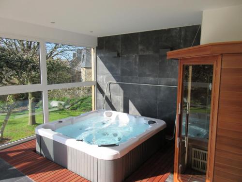 Le Vieux Couvent & SPA 3