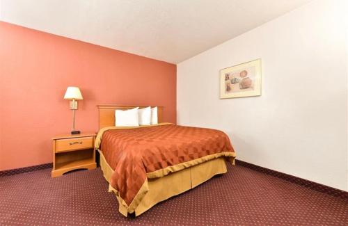 American Best Value Inn Springerville Americas Best Value Inn Springerville is conveniently located in the popular Springerville area. Both business travelers and tourists can enjoy the propertys facilities and services. Service-minded s