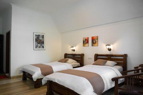 Toledo Inn Room Type - Superior Twin Room