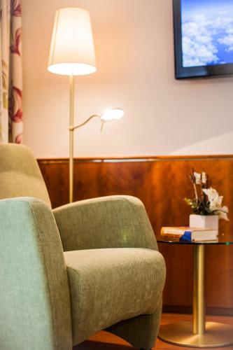 Flair Hotel Adlerbad Room Type - Standard Double Room with Balcony