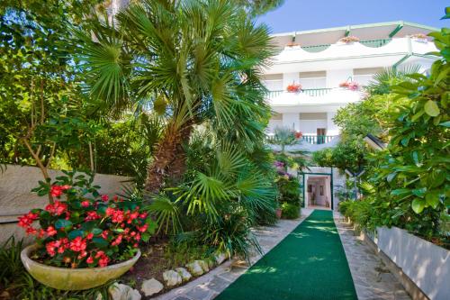 Hotel K2 4