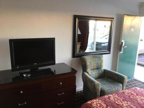 Houston Inn and Suites in Houston, USA