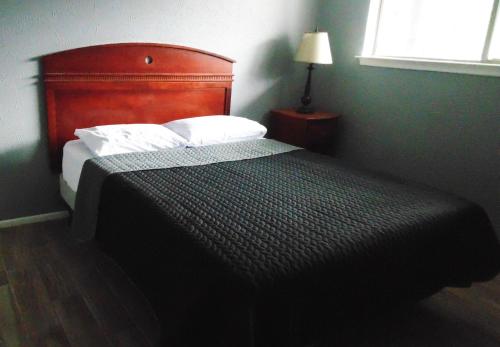Home Suites - image 2