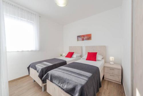Apartment - Split Level image 7