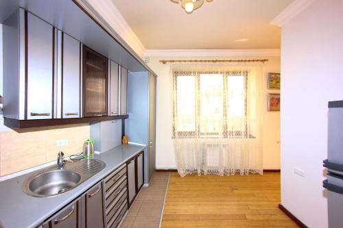 cuisine, Arm Hostel in Erévan