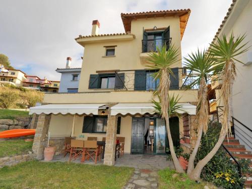 Orizon Maisonette by TravelPro Services Theovigli, Possidi Halkidiki gîte à louer Kalándra