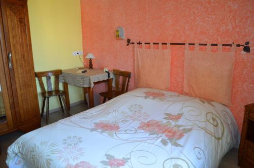 Logis Hotel Les Vosges - image 2