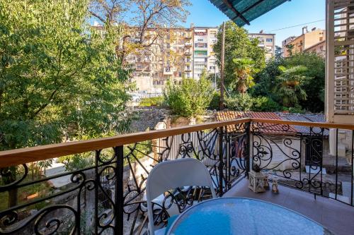 Apartments Julia, Pension in Rijeka