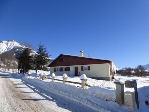 Alppimaja gîte à louer Bois du Pic Cervier
