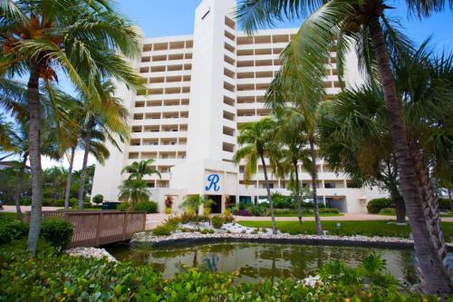Riviera Club 1103 - 2 Week Condo - image 6