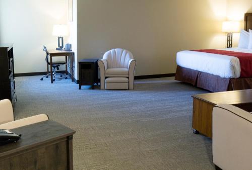 Newcastle Lodge & Convention Center