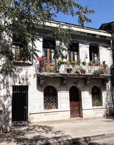Entrada, Casa dos Leones in Santiago