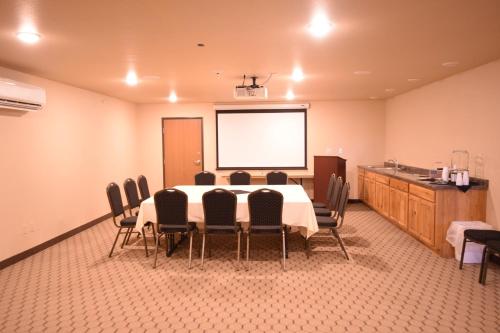 Newcastle Lodge & Convention Center - 연회장
