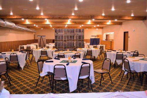 Newcastle Lodge & Convention Center - 연회장