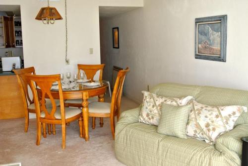 Dolphin Way B-204 - Monthly Condo - image 2