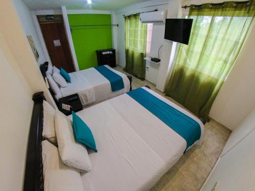 Casa Royal Palm Inn Royal Palm Inn is a popular choice amongst travelers in San Andres Island, whether exploring or just passing through. The property offers guests a range of services and amenities designed to provide c