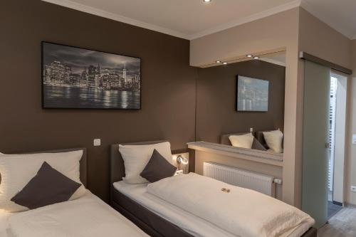 Mey Hotel - image 8