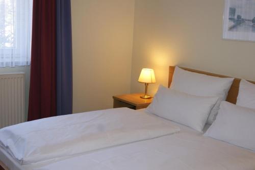 Land-gut-Hotel Allerhof - image 2