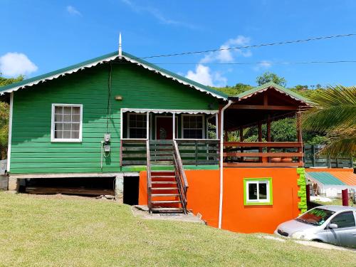 Seawind Cottage- Traditional St.Lucian Style