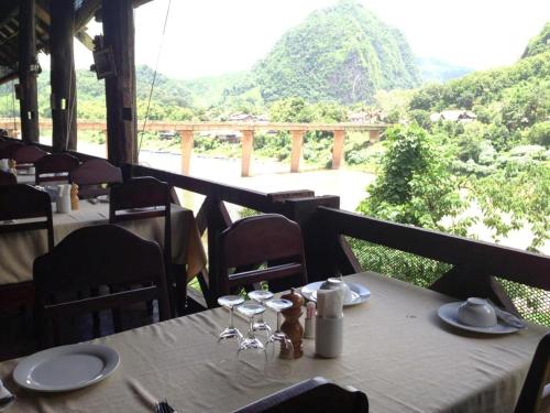 Nong Kiau Riverside Resort in Nong Khiaw