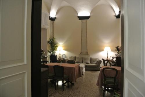 Palazzo Zecchino B&B Genoa