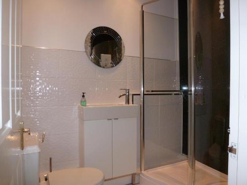 Hedgefield House - image 11