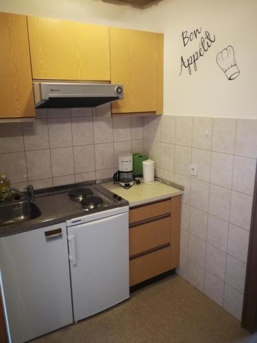 Kitchen, Bergbauernhof Schluder in Kreuth Ob Rattendorf