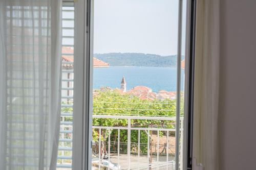  Apartment Tina, Pension in Trogir bei Prapatnica