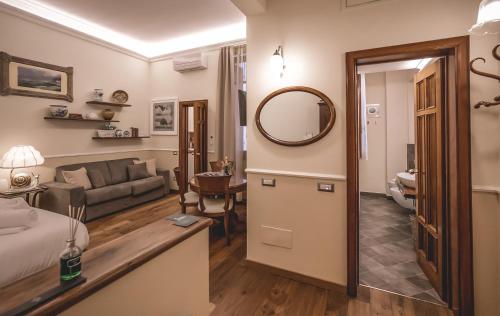 Acacia Firenze -Timo - main image