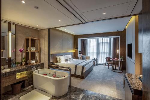 Jinling Grand Hotel