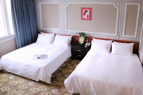 Crystal Hotel Taipei