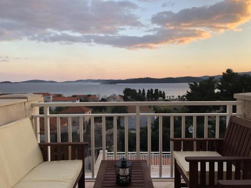 Apartments with a parking space Orebic Peljesac - 10080 - image 3