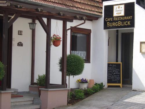 Land-gut-Hotel BurgBlick
