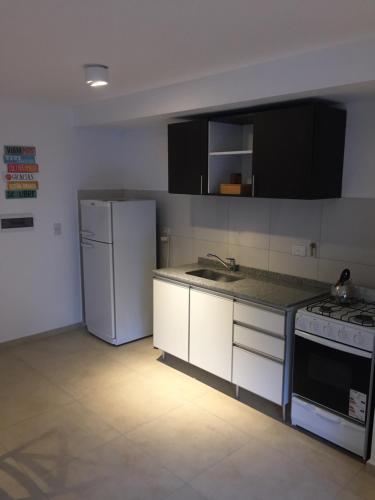 One-Bedroom Apartment image 2