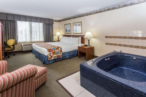 Baymont by Wyndham Waterford/Burlington WI