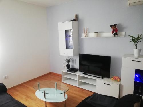  Apartment Gabi in Omiš