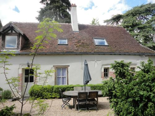 Gite la chaumière Le chateau de la Brosse - Location saisonnière - Brinay