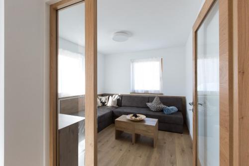 3 bedrooms, 6 beds