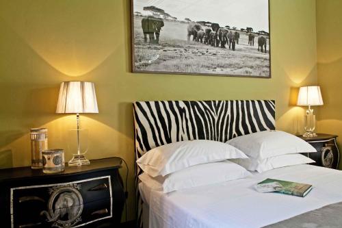 Porcellino Gallery Art Boutique BB - image 3