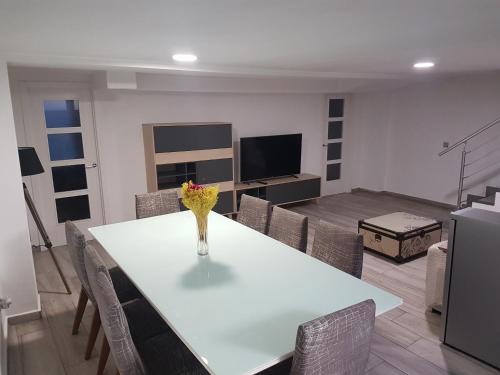  El Loft de Carla, Ferienwohnung in Béjar