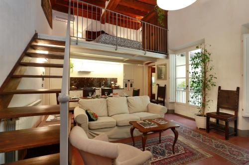 Florence Pitti Loft, Florence